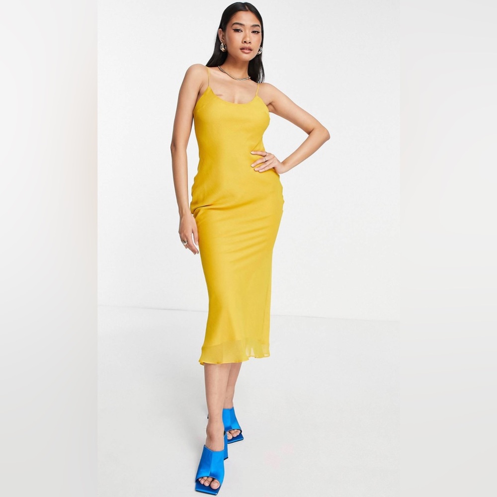 NWT Bias cut scoop neck slip dress in Mustard Size US 14
